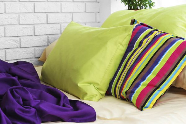 В какие дни нужно менять постельное белье, чтобы привлечь деньги в дом