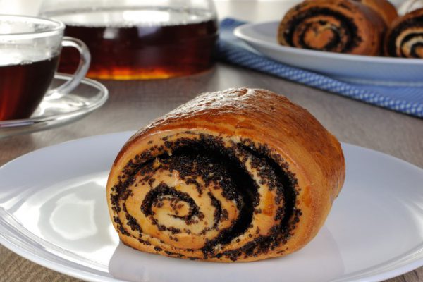 Рецепт булочек с маковой начинкой