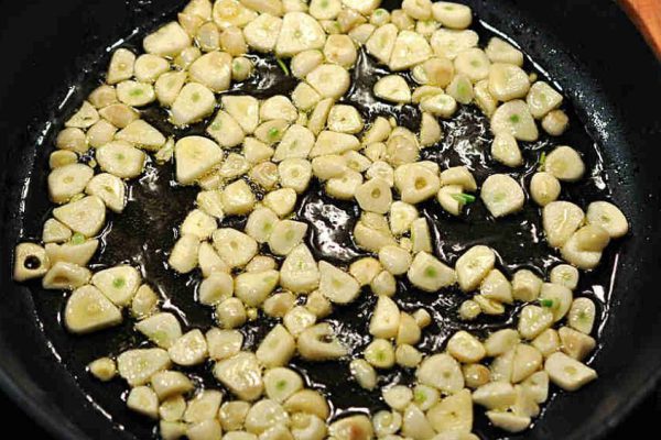 «Съешьте 6 долек жаренного чеснока и проследите, что будет происходить с телом в течение 24 часов…»