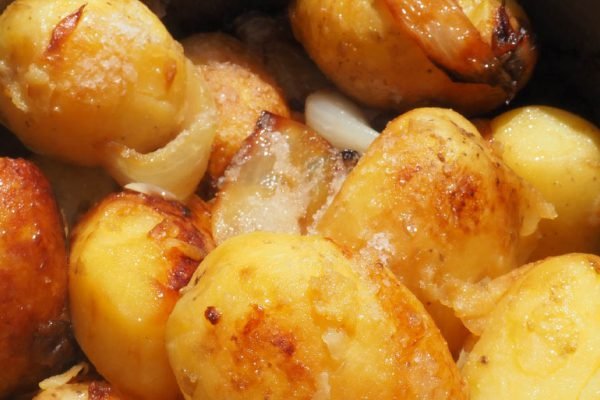 Стройные хозяйки не исключают картофель из рациона, они просто умеют правильно его готовить