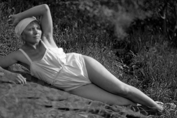 В Советском Союзе эти вещи могли испортить женщине репутацию, но сейчас они считаются базовыми