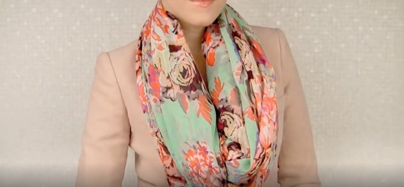 как завязать шарф или платок