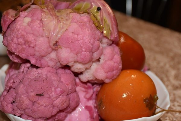 Гости ели руками маринованную цветную капусту, шедевр, а не закуска