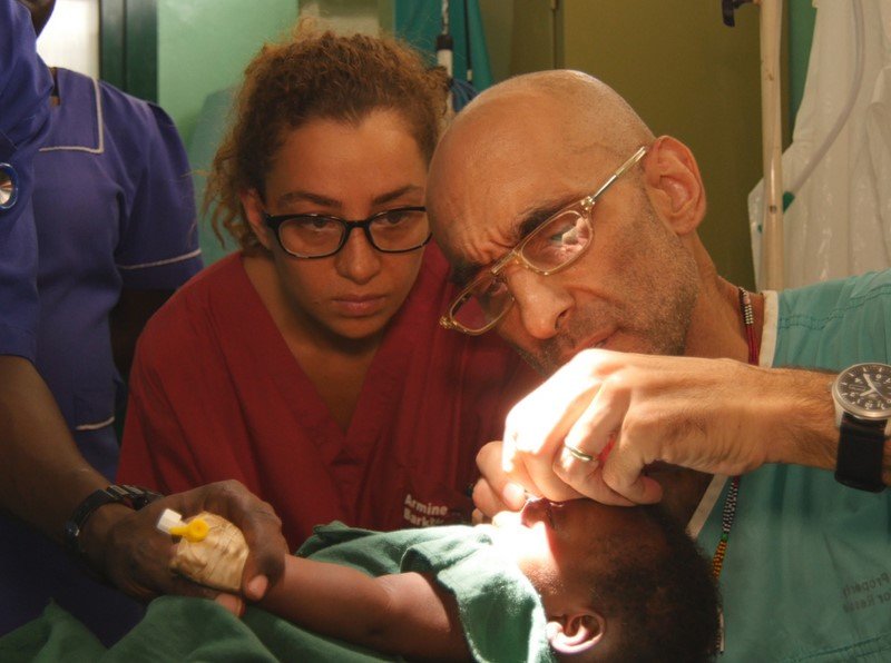 как помочь людям в африке