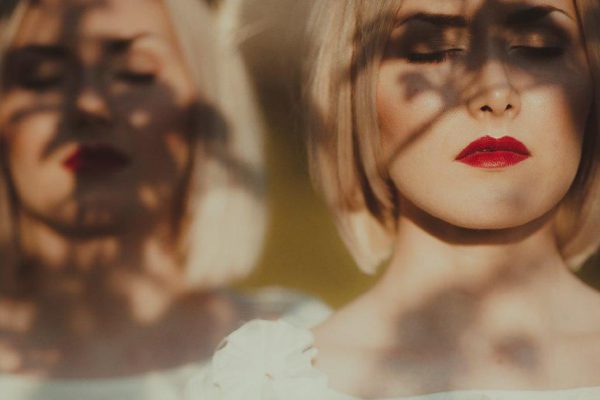 Как наладить отношения с сестрой