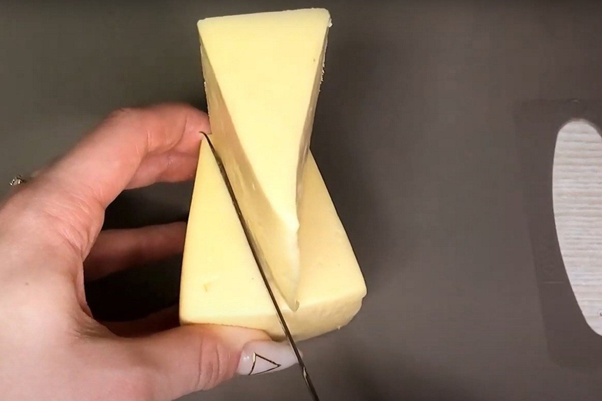 как нарезать сыр без терки