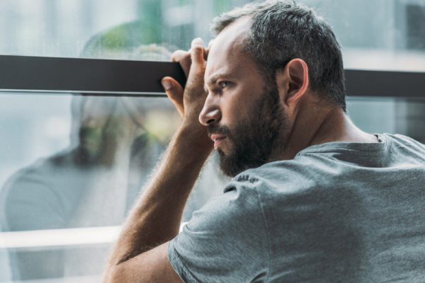 Почему мы переживаем о потере работы, даже если она совсем нам не нравилась