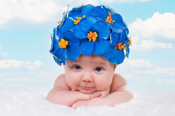 Как назвать ребенка в 2024 году, чтобы не «деревенщина» и не как у всех