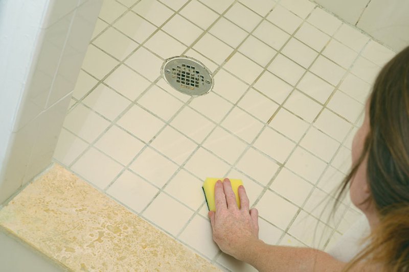 как очистить плитку в ванной от налета