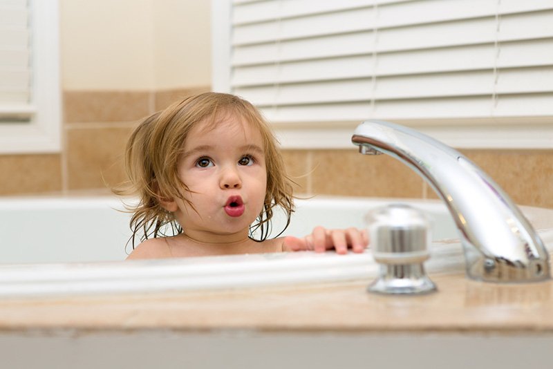 как чистить ванну в домашних условиях
