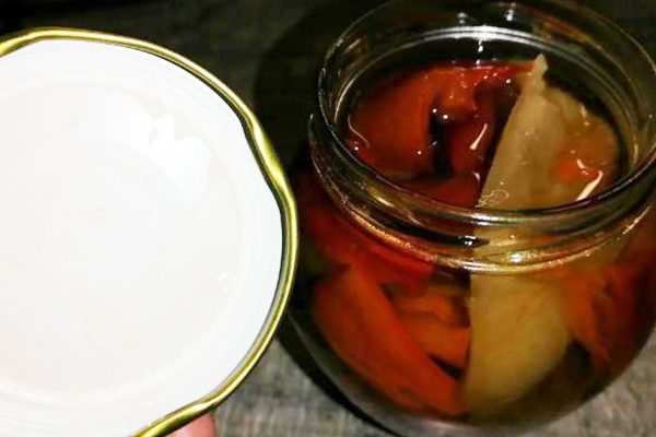 Научилась открывать тугие крышки без помощи мужа, чтобы не дергать его лишний раз