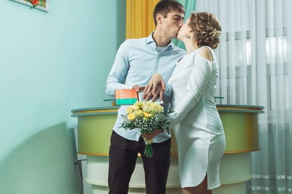 Стоит ли звать на свадьбу хотя бы родителей