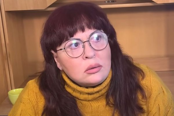 Алена Курилова объясняет, как выжить в страшных условиях действительности