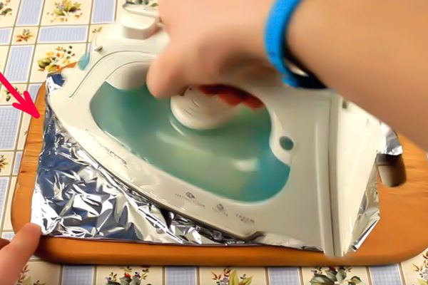 Незаменимый в хозяйстве инструмент! В жизни не подумал бы, что при помощи утюга…