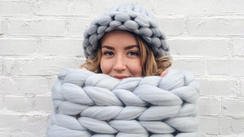 шапки крупной вязки