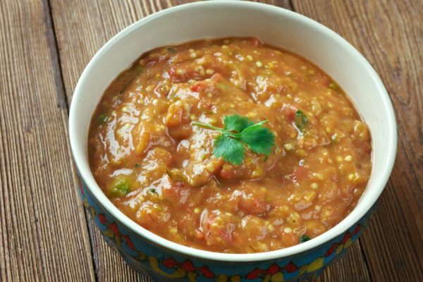 Баклажанная икра, которую неугомонная пенсионерка Ольга Папсуева готовит всё лето