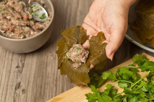 Рецепт долмы из виноградных листьев