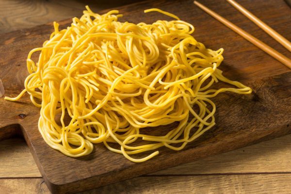 Как приготовить яичную лапшу