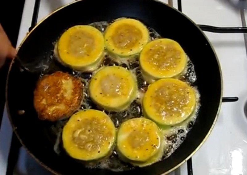 кабачки фаршированные мясом в кляре