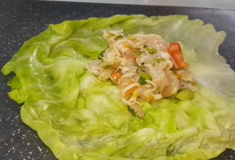 капуста с курицей в духовке