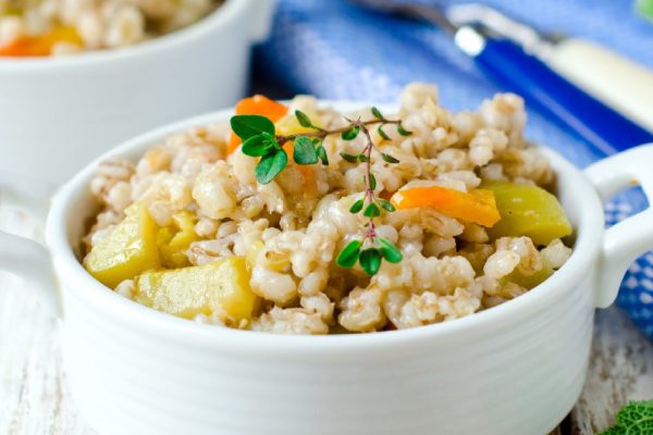 Barley porridge with vegetables