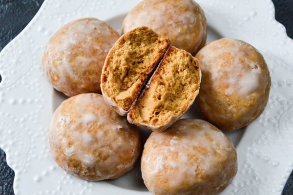 Карамельные пряники в сахарной глазури, чтобы увидеть сон про детство