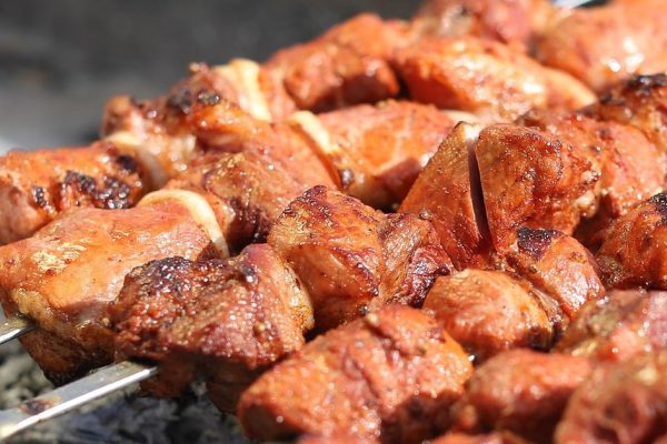 9 правил заядлого шашлычника, знать которые просто необходимо!