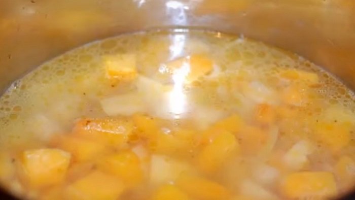 тыквенный суп с бататом