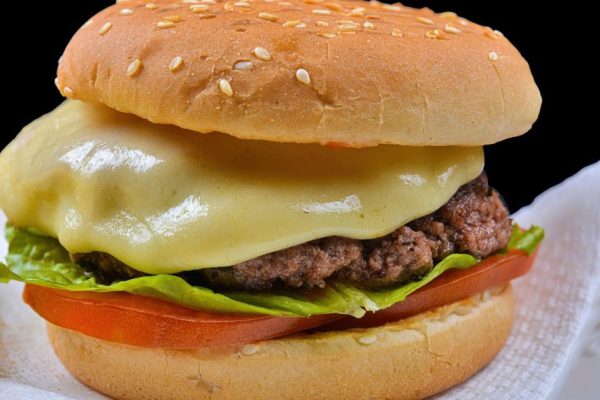 Посетили с семьей новое заведение «Вкусно —и точка», безумно вдохновилась и приготовила гамбургер дома