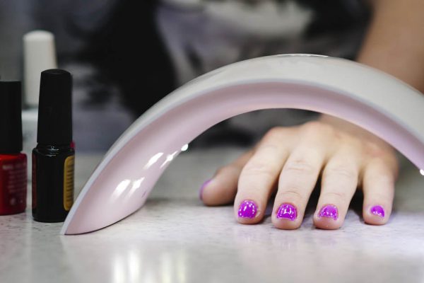 Почему я перестала делать маникюр гель-лаком и не поддерживаю культ ногтей
