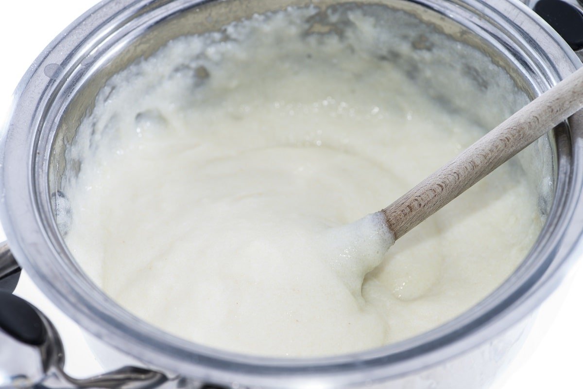 как приготовить омлет в сковороде