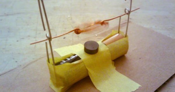 Как сделать простой моторчик своими руками. Всё не так уж сложно!