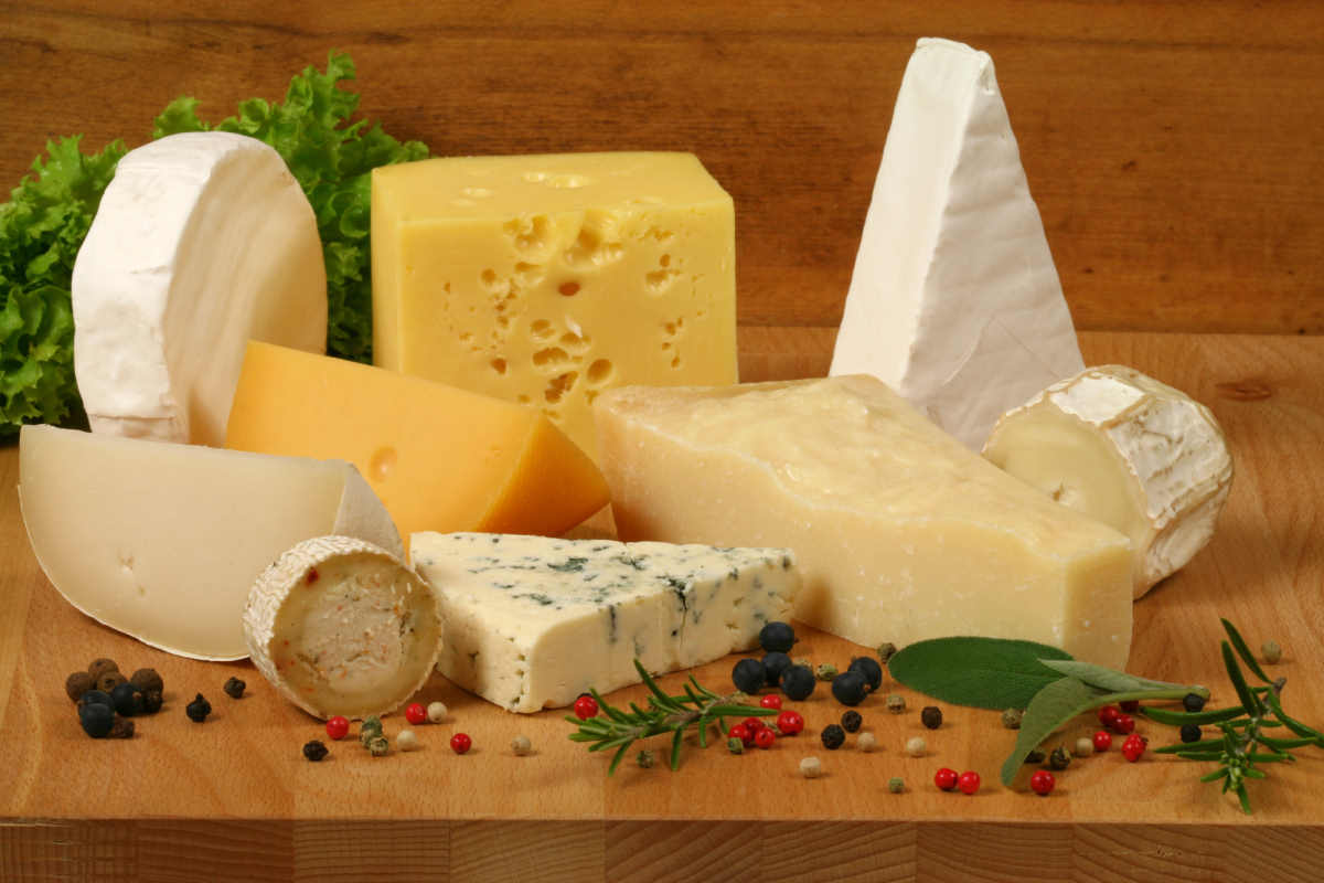 Мамин рецепт твердого сыра без молока, Лилия Цвит поделилась сокровенным