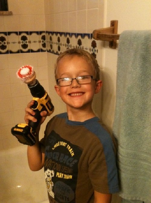 как мыть плитку