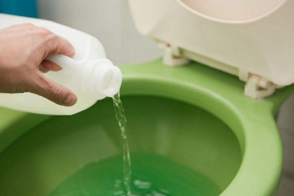 Вот почему я больше не смываю воду в туалете! И всем советую…