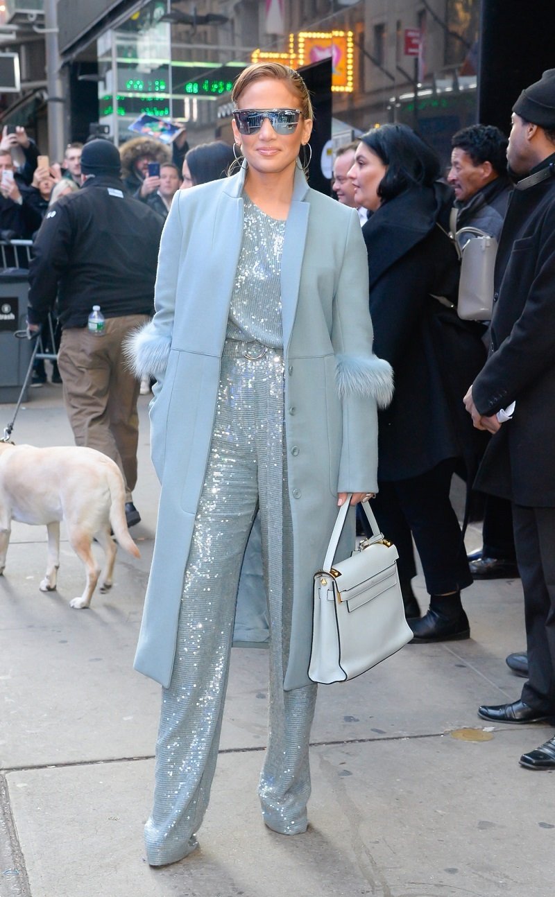 образ в одном цвете