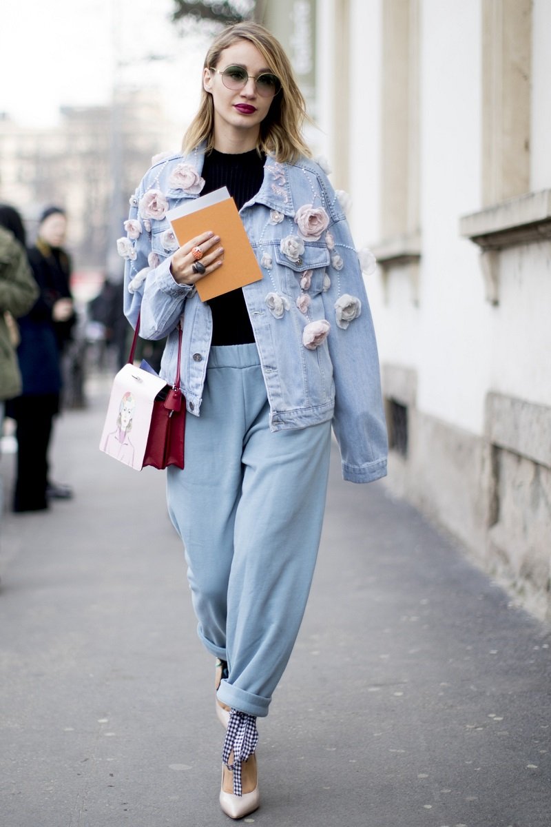 образ в одном цвете