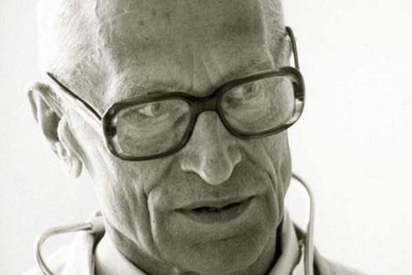 Николай Амосов: «Только сам человек виноват в своих болезнях. Чаще всего он болеет от лени и жадности!»