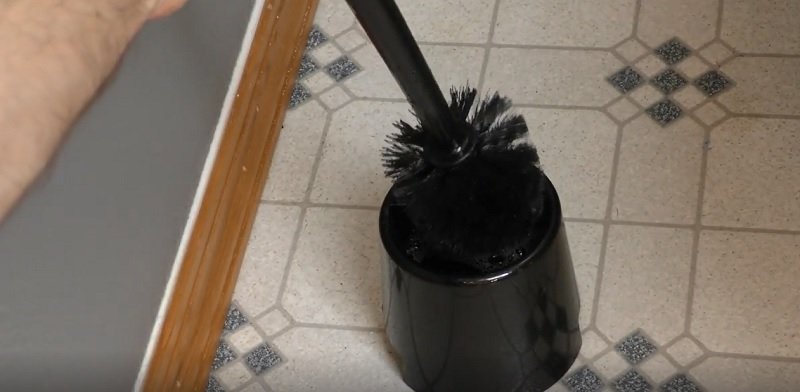 как убирать туалет