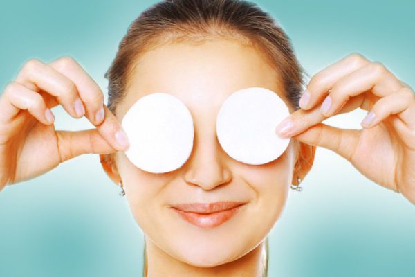 5 лучших способов убрать синяки под глазами в домашних условиях.