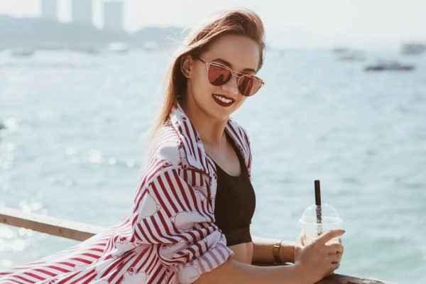 Турецкий ухажер сказал, что хочет приехать ко мне, но попросил дать денег на билет, я ни минуты не сомневалась