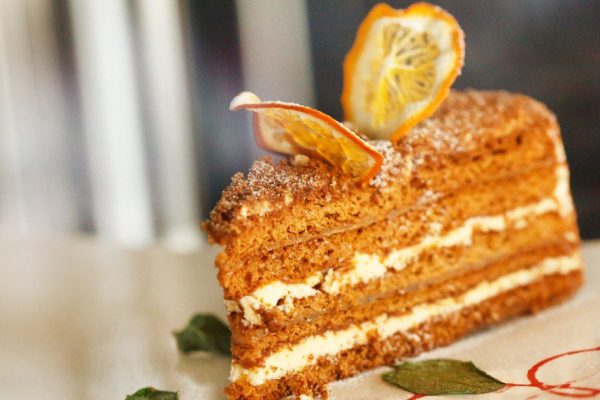 Зачем добавлять апельсиновый сок в торт
