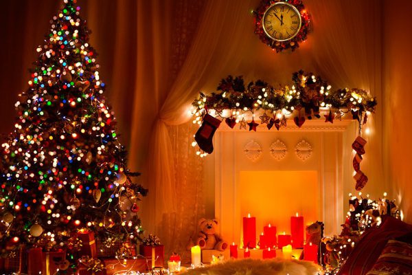 С каким настроением необходимо наряжать новогоднюю елку