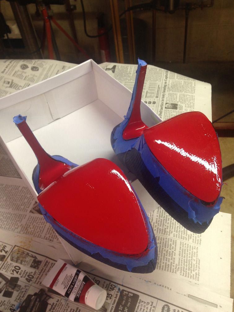 туфли с красной подошвой