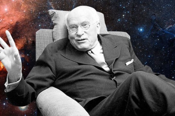 «Психологически нездоровые люди обычно фанатики здорового образа жизни», — Карл Густав Юнг.