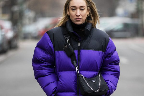 Портниха с многолетним опытом рассказала, чем современные ткани обошли советские