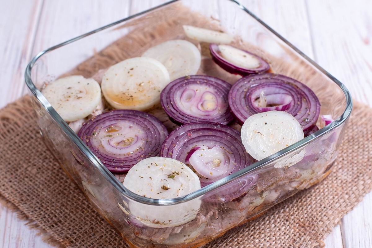 как замариновать мясо для шашлыка с киви