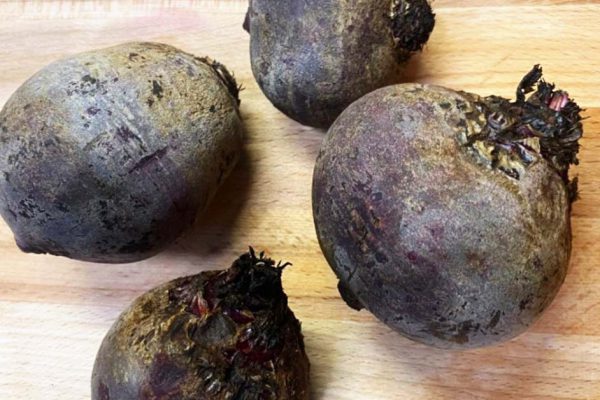 Повар охотно поделился, как готовят свеклу в роскошных ресторанах, чтобы сэкономить время и не потерять ее вкус