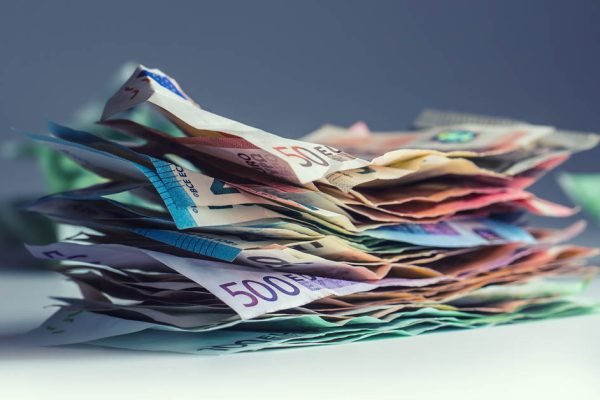 Сын попал в аварию и разбил чужую машину, нужны были деньги на ремонт, тогда невестка приняла непростое решение