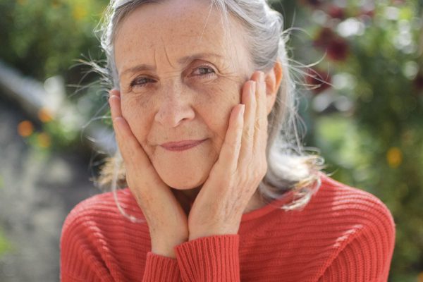 Муж начал кричать и допрашивать, чем я опять обидела его маму